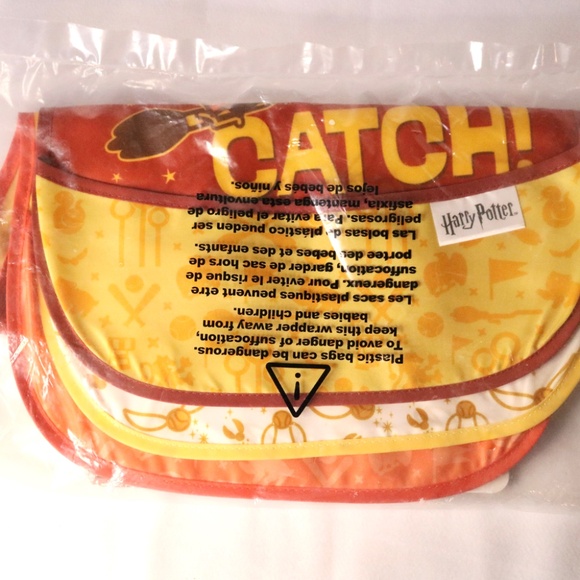 NEW 3-Pack Harry Potter Bibs by Bumkins - Picture 3 of 5